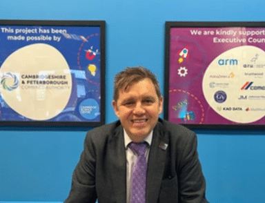 We welcome Mayor to the Centre